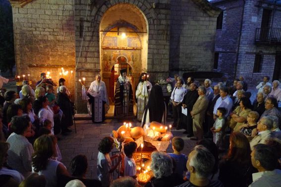 Στήν Παναγία τήν Αμπελακιώτισσα